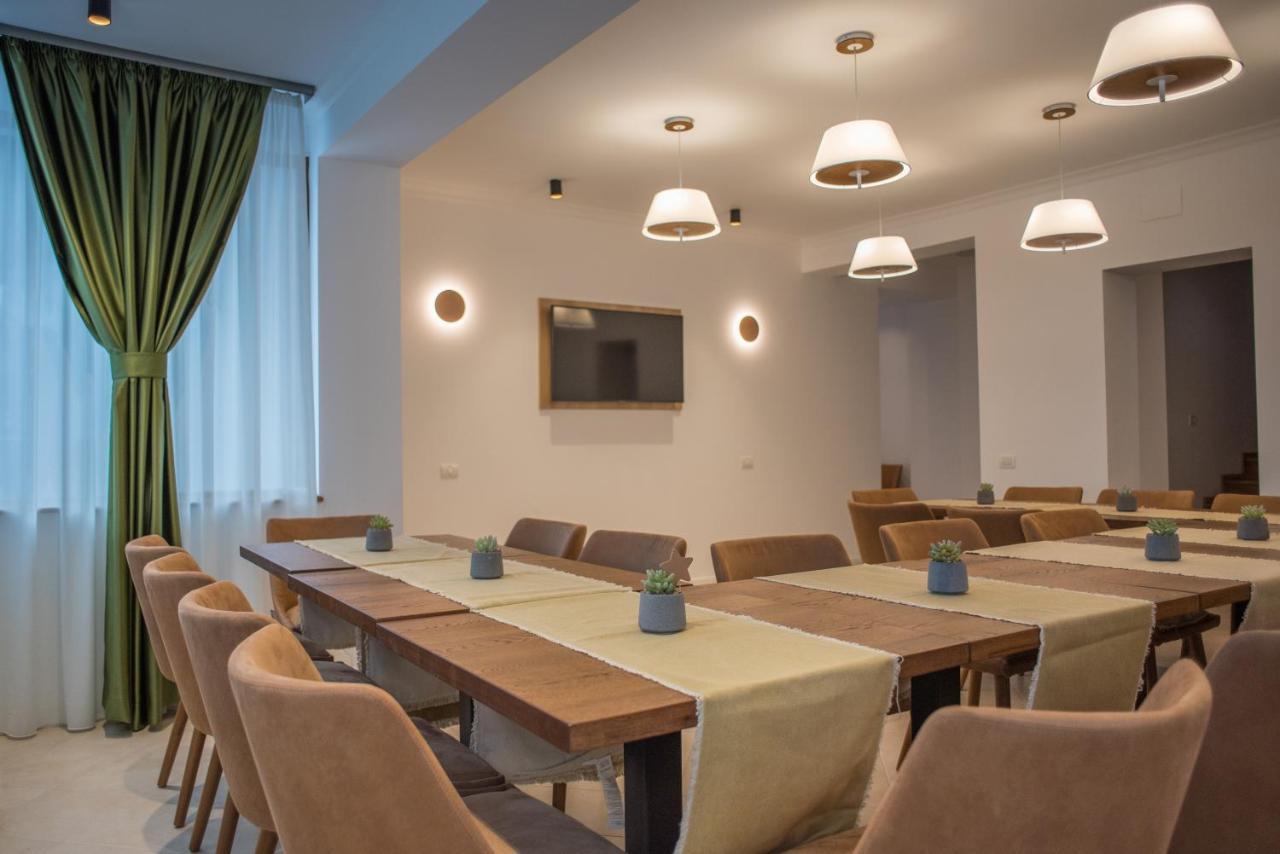 Boga Rooms Σινάια Εξωτερικό φωτογραφία