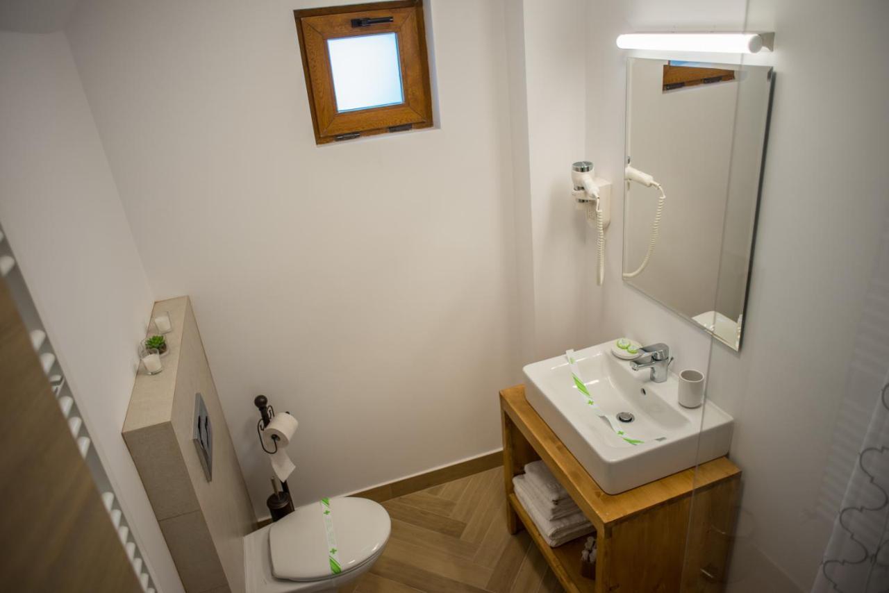 Boga Rooms Σινάια Εξωτερικό φωτογραφία
